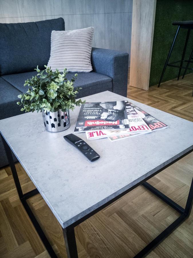 Raw Industrial City Apartment Szabadka Kültér fotó